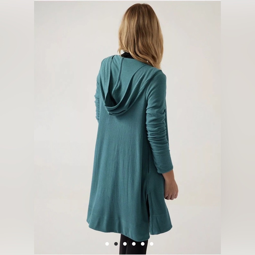 *SHOP CLOSING 4/26* Athleta Harmony Pose Wrap Teal M - Picture 4 of 5